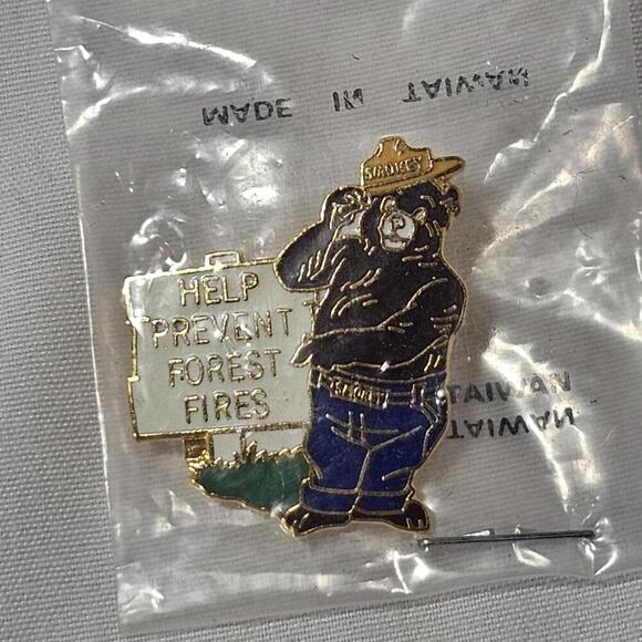 Other - Vtg Smokey Bear Enamel Help Prevent Forest Fires Pin Pinnacle Designs NOS Rare